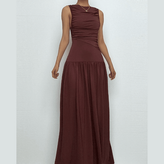 Ruched solid crewneck sleeveless maxi dress