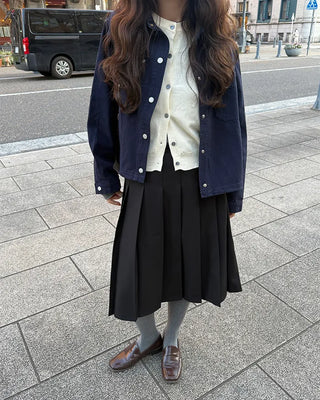 Round neck cardigan