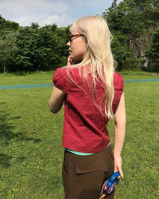 Checked shirred short-sleeved blouse