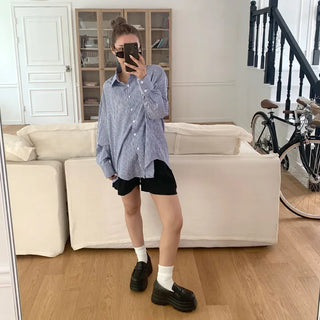 Double-pleated shorts