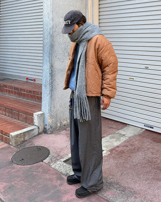 Monotone down jacket