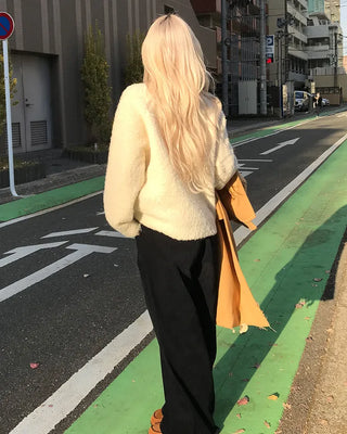Boucle Round Knit