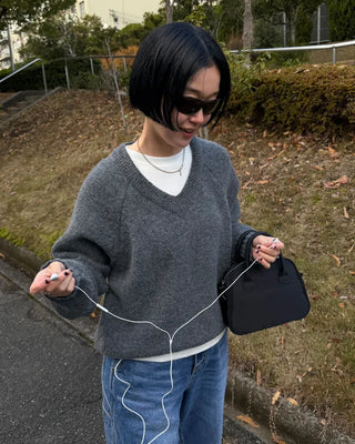 Simple brushed-back round neck long-sleeve T-shirt