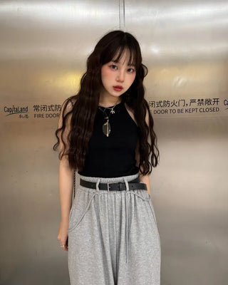 Halter neck sleeveless