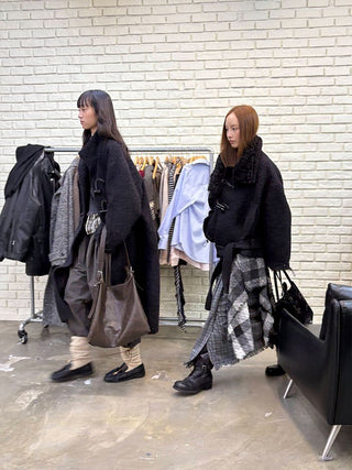 [NeverSeez] Boucle Toggle Short Coat