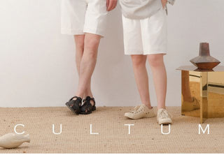 [CULTUM] Relaxed Deep V-neck Shirt