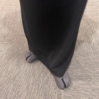 Tabi shoes