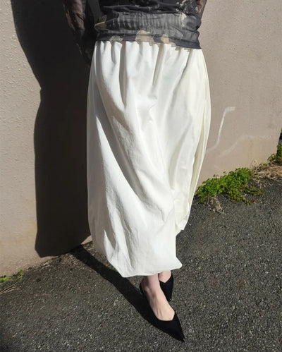Elastic waist balloon nylon skirt