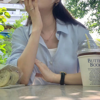 Loose-fitting summer linen shirt