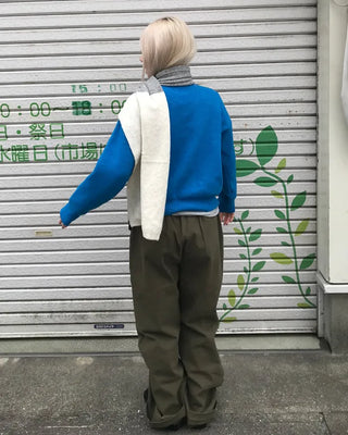 Elastic waistband, two-pleat wide-leg pants