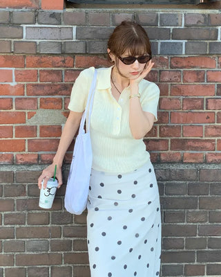 Ribbed collar knit