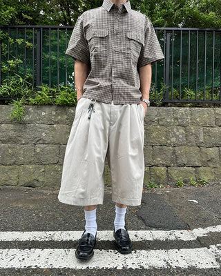 Button pocket check half shirt