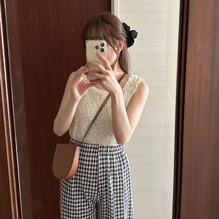 Frilled Sleeveless Knit