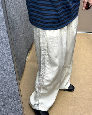Side lace sweatpants