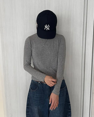 Basic long-sleeve T-shirt
