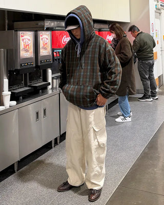 Color-block cargo pants