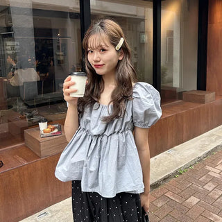 2-way short-sleeved blouse