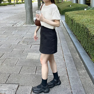 Round neck short-sleeved knit
