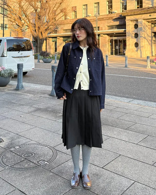 Round neck cardigan
