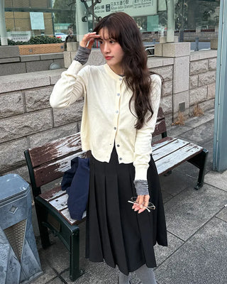 Pleated midi skirt