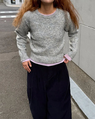 Round neck long-sleeve knit