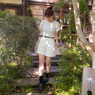 Flower short-sleeved T-shirt