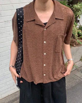 Knit collar button short-sleeved shirt