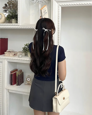 Button-down U-neck short-sleeved T-shirt