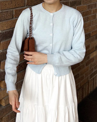 Round neck knit cardigan