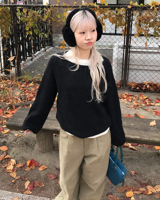 Milk fur earmuffs