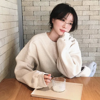 Fleece-lined daily sweatshirt