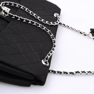 Quilted shoulder bag