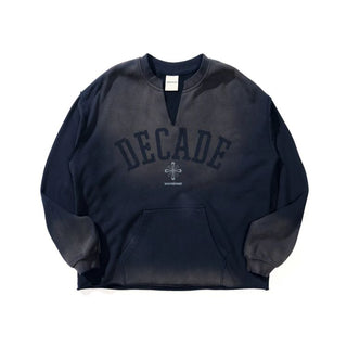 [Monterest] Washed Split-Neck Graphic Sweatshirt