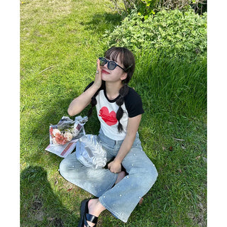 Pointed sunglasses