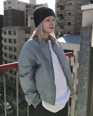 Plain slit long-sleeved T-shirt
