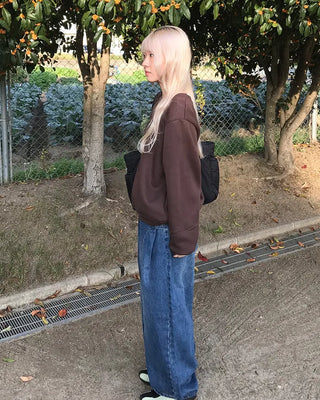 Side-tuck washed denim pants