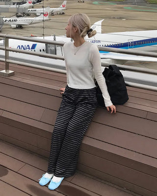 Ribbon flat shoes