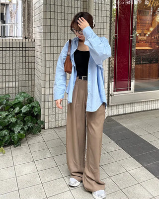 Double-pleated wide-fit slacks