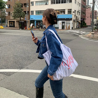 Cropped pocket denim jacket