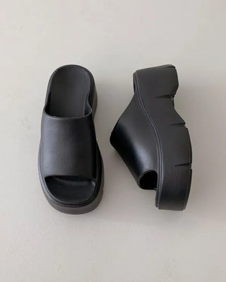 Platform Aqua Simple Slippers (2 colors)