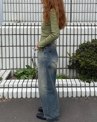 Keyhole neckline striped long-sleeve knit