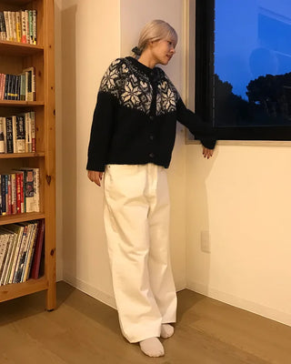 Colored Neck Nordic Knit Cardigan