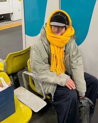Vivid Cozy Muffler
