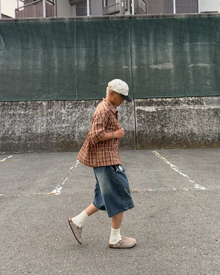 Washed Bermuda denim pants