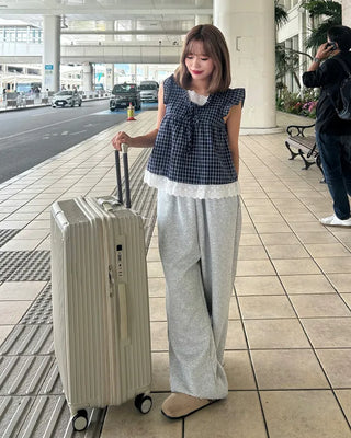 Wide-fit sweatpants
