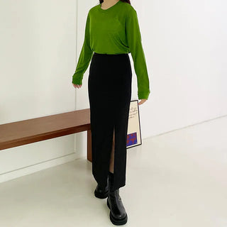 Slit long skirt