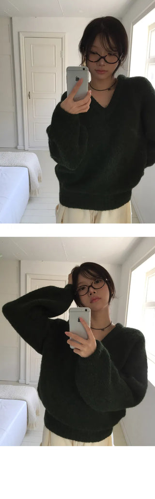 Mohair V-Neck Pompommi Knitwear - 6 colors