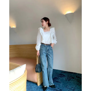 Square frill blouse