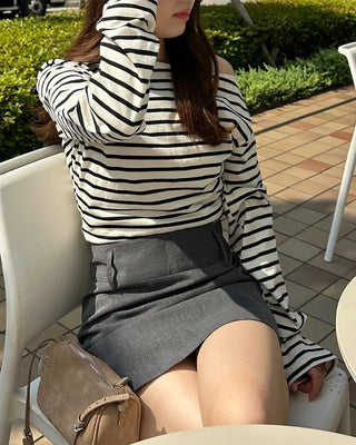 Boat neck long-sleeve T-shirt