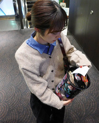 V-neck loose-fitting knit cardigan